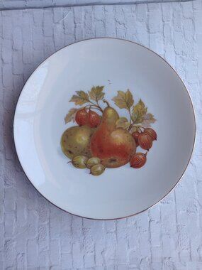 Bareuther Waldsassen Bavaria Porcelain Dessert Plate Featuring Fruits and Nuts